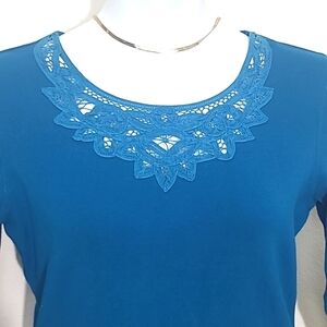 T shirt long sleeve turquoise blue embroidered lace Round Scoop collar Stretch